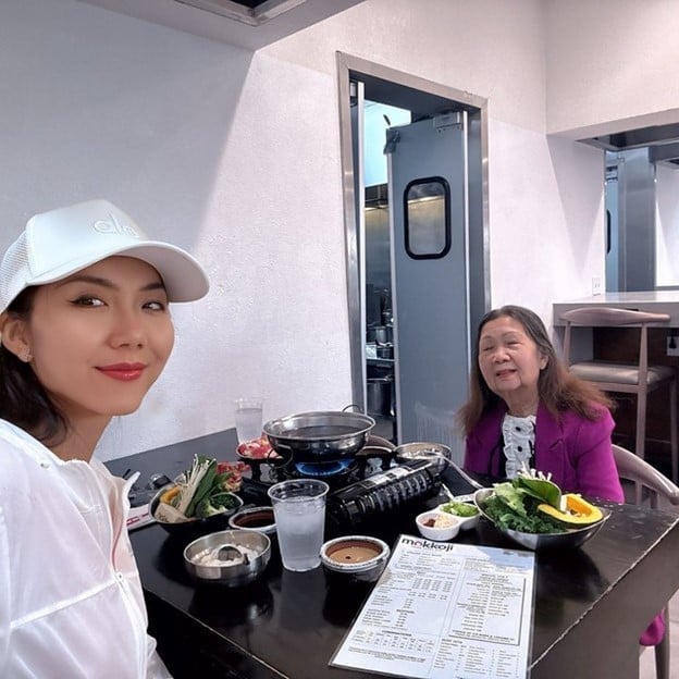 Siêu mẫu hàng đầu Vbiz: Gây chú ý với cuộc hôn nhân