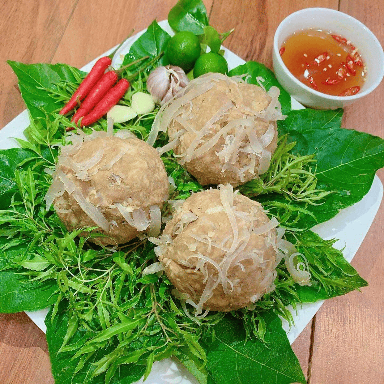 nem nắm Giao Thủy Hiếu Văn.png