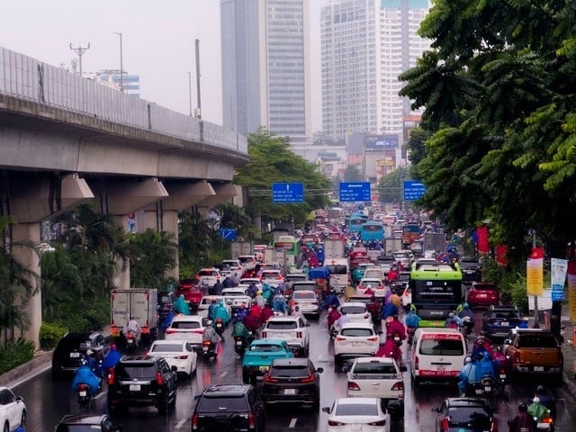 14-1760416224-canh-tuong-o-ha-noi-sang-1410.jpg