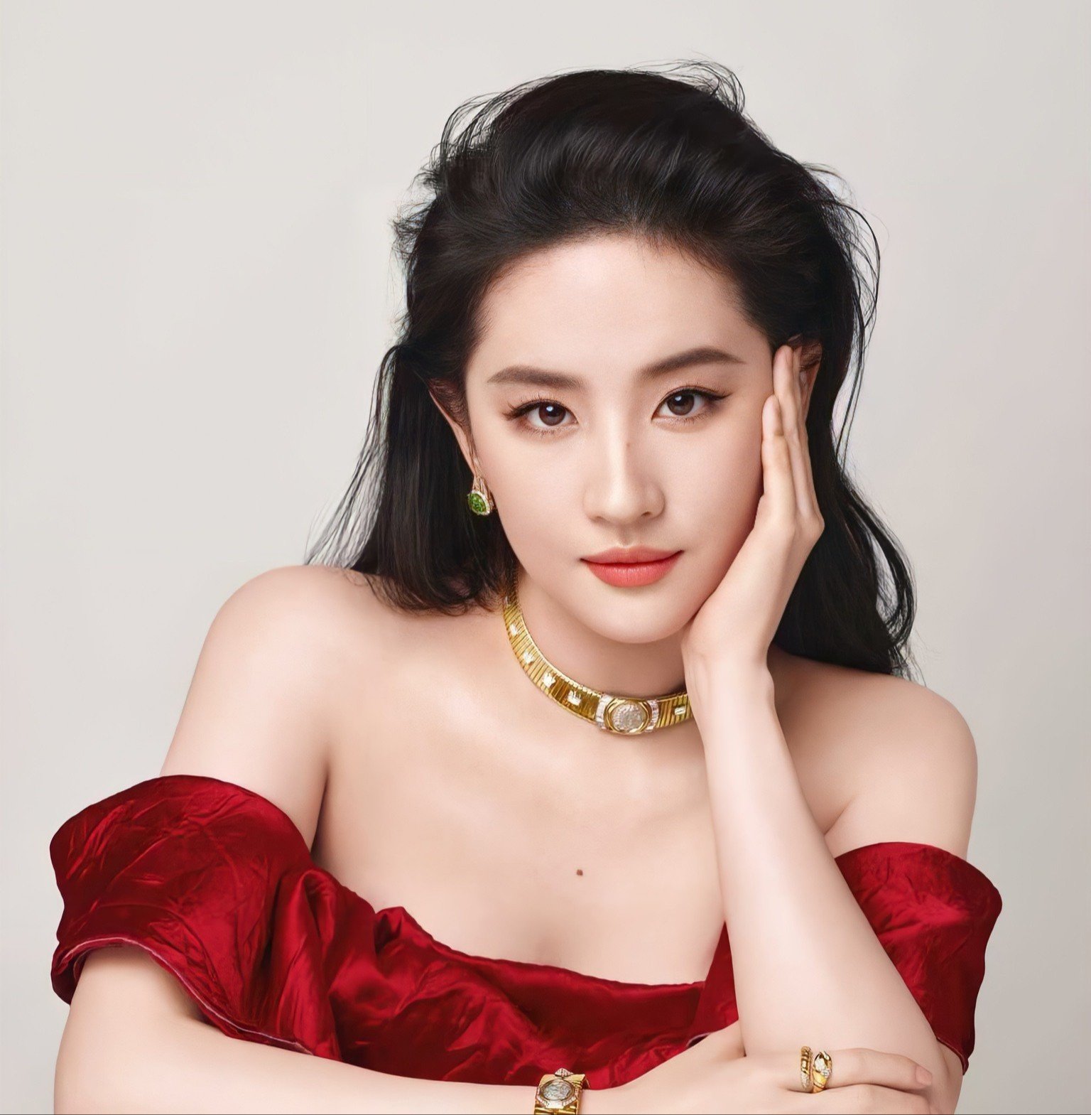 Lưu Diệc Phi lộ bụng bầu?- Ảnh 5.