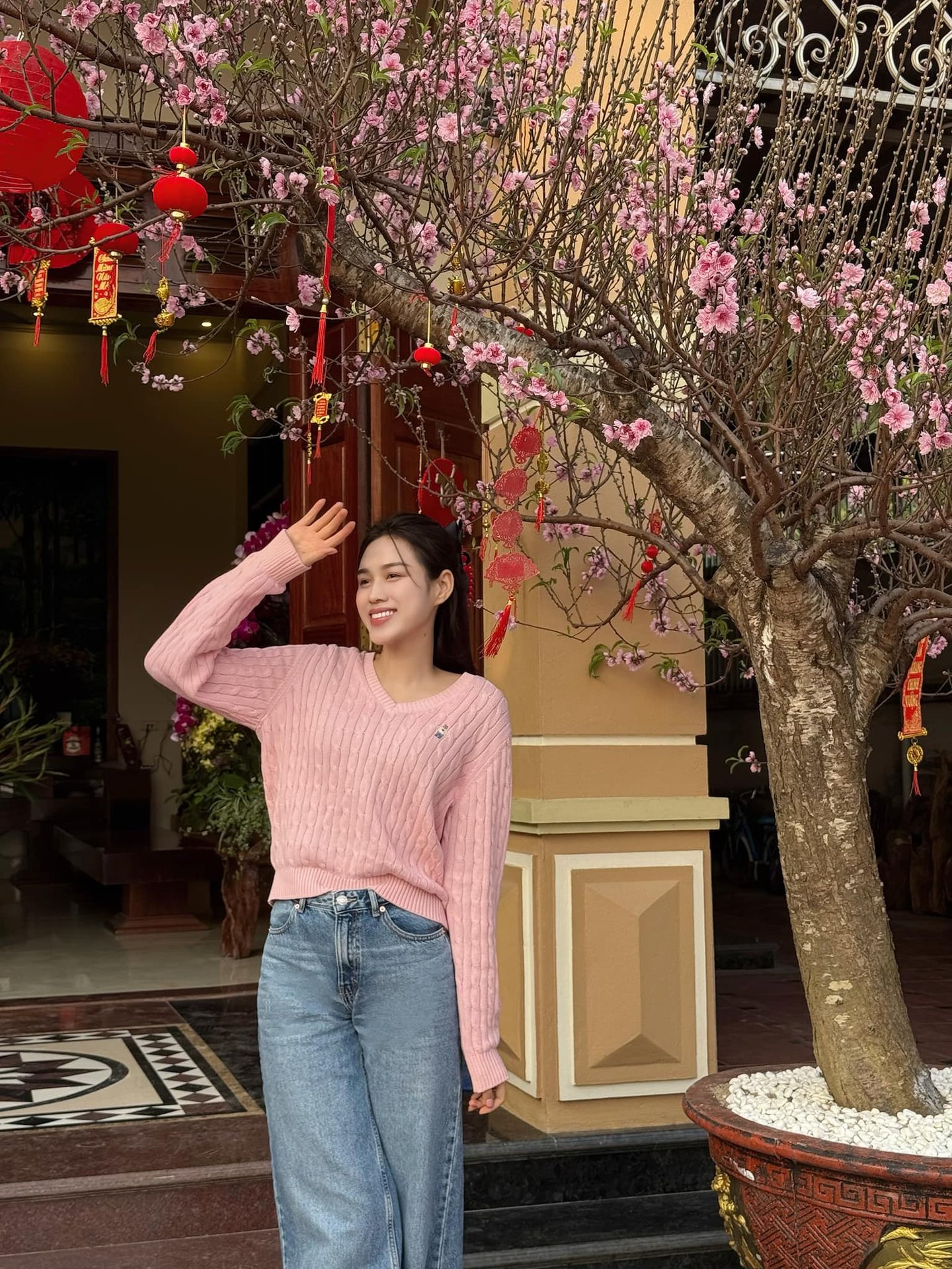 Đám cưới Hoa hậu Đỗ Hà và thiếu gia xây dựng: Nhà gái đã dựng rạp, có 1 điểm lạ chưa từng thấy!- Ảnh 6.