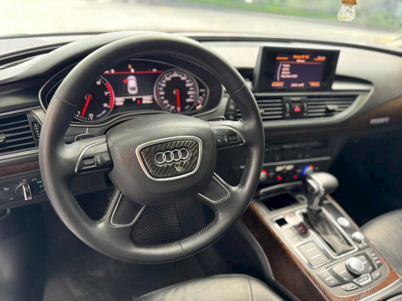 Audi A7 từng đổi được 76 cây vàng nay bán lại chưa được 4 cây, rẻ ngang Vios 'đập hộp' sau 12 năm lăn bánh- Ảnh 6.
