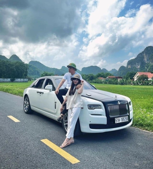 Soi dàn xe của 'cực phẩm một thời' Tống Đông Khuê: Từ McLaren, Ferrari đến Rolls-Royce, có xe dùng tiền bạn gái để mua- Ảnh 6.