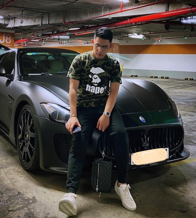 Soi dàn xe của 'cực phẩm một thời' Tống Đông Khuê: Từ McLaren, Ferrari đến Rolls-Royce, có xe dùng tiền bạn gái để mua- Ảnh 11.