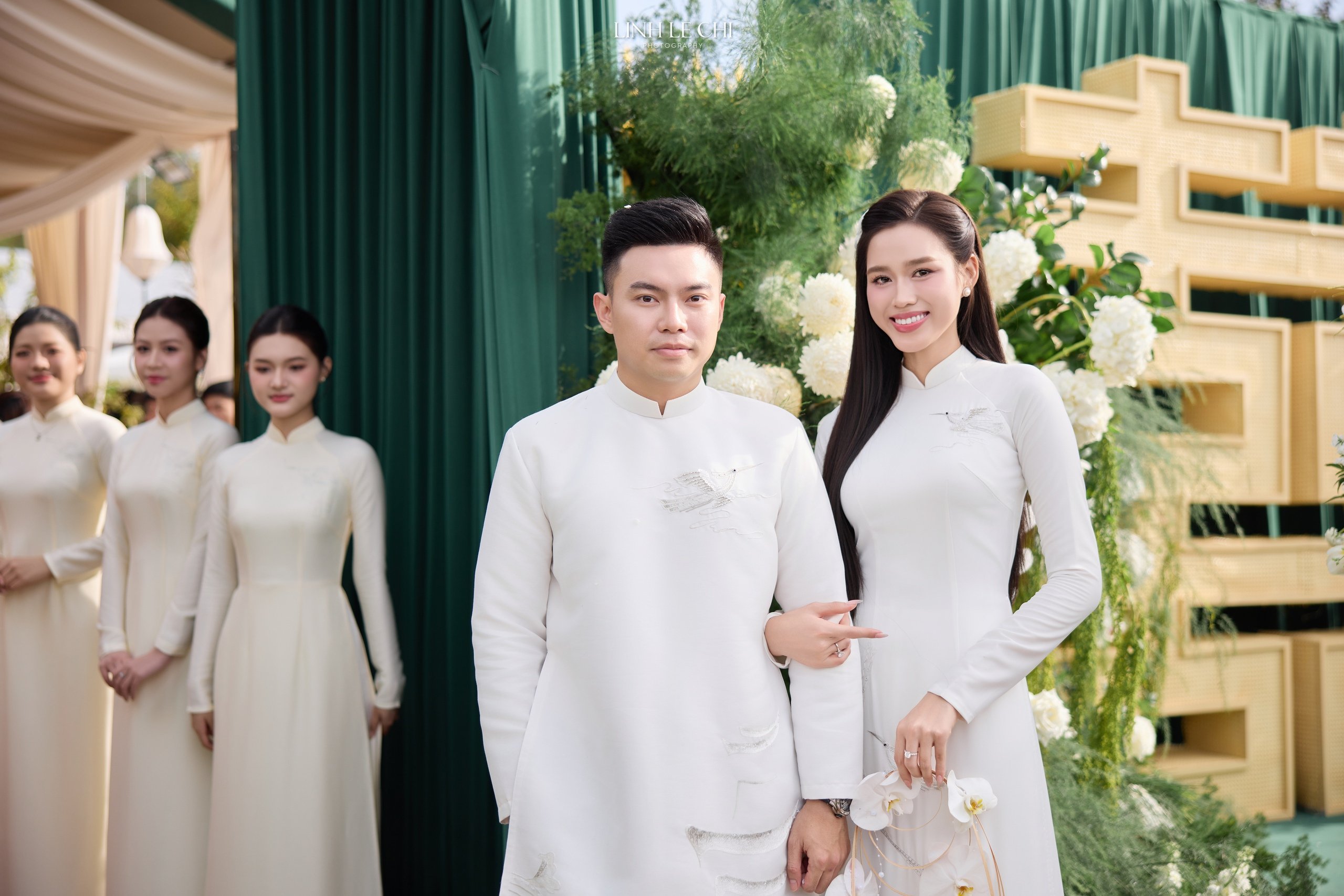 HH Đỗ Hà ăn hỏi: Cô dâu đặt 21 bộ áo dài, riêng áo dài cưới từ tên gọi đã mang ý nghĩa đặc biệt - Ảnh 6.