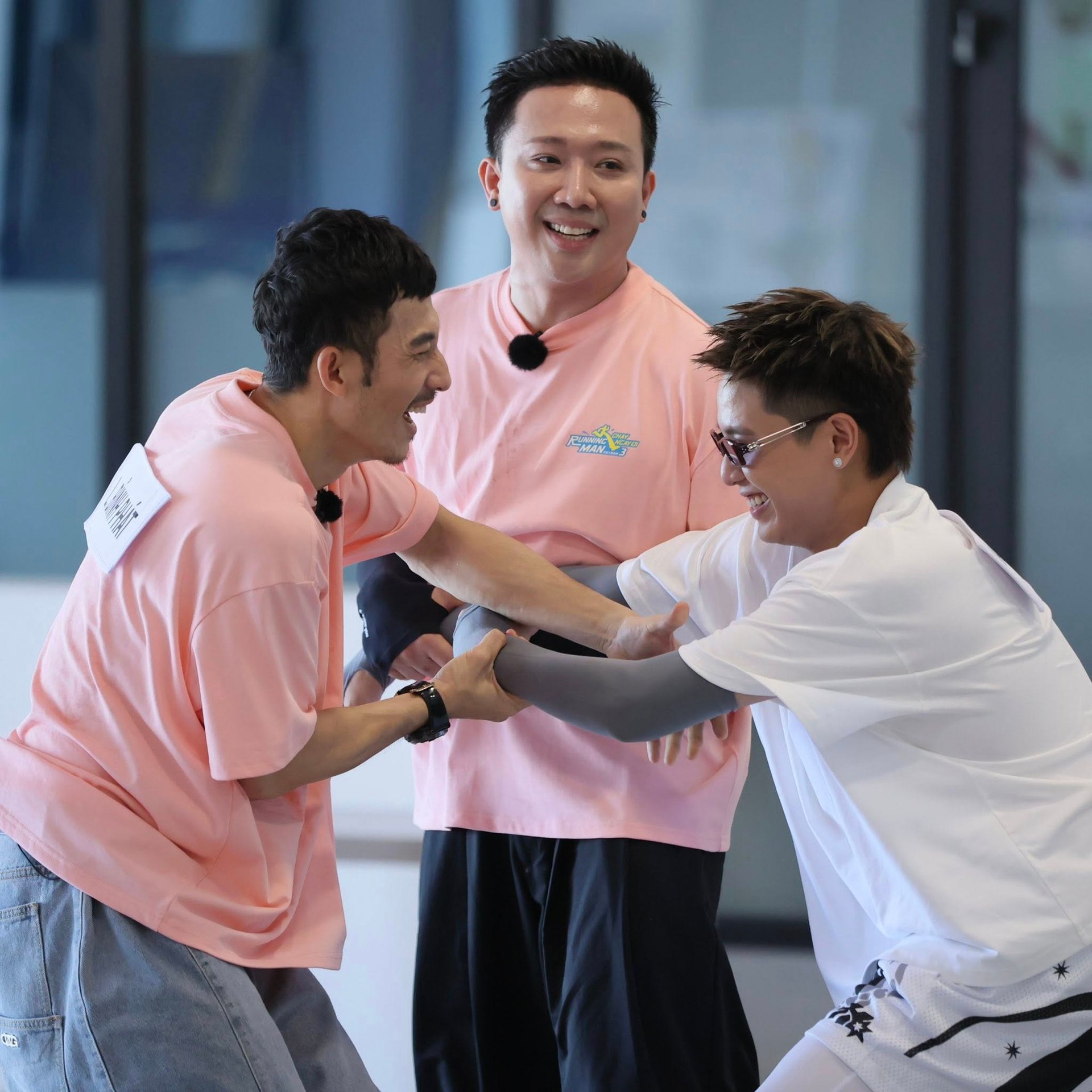 Mỗi tuần Trấn Thành kiếm bao nhiêu tiền?- Ảnh 1.