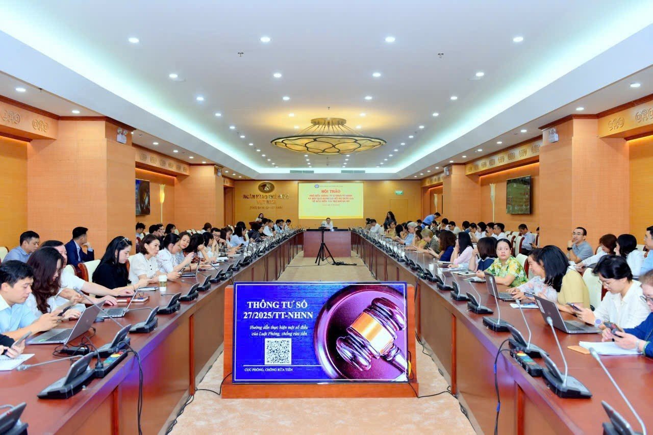 Hội thảo rửa tiền.jpg