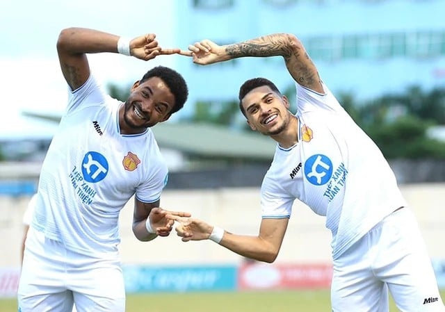 Báo Indonesia lo lắng khi HLV Kim Sang-sik sắp có “viện binh” trưởng thành từ lò Barcelona- Ảnh 3.