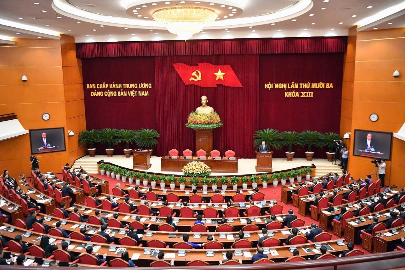 tienphong-810hoinghi-1.jpg