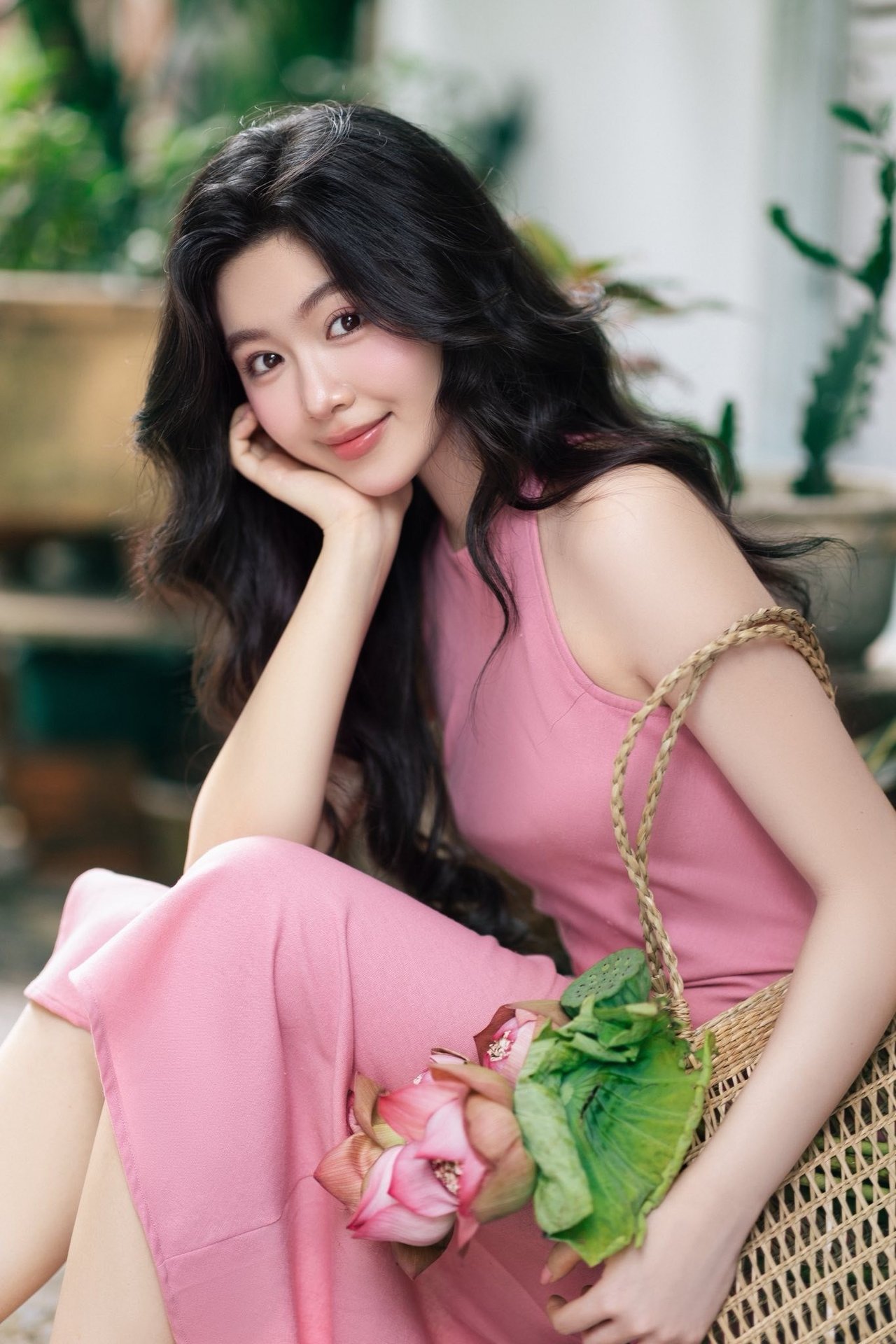 Câm nín trước visual Lọ Lem- Ảnh 4.