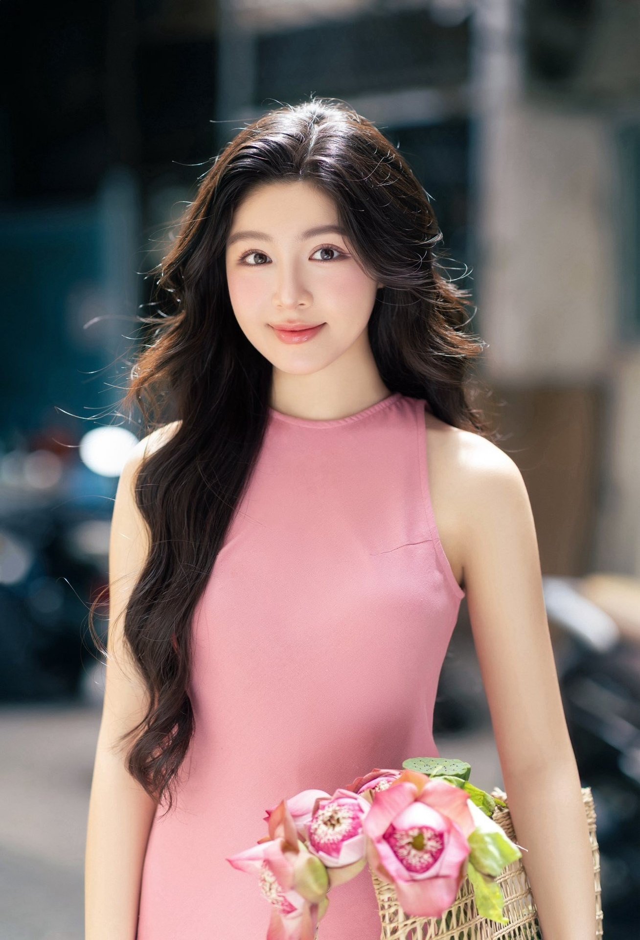 Câm nín trước visual Lọ Lem- Ảnh 9.