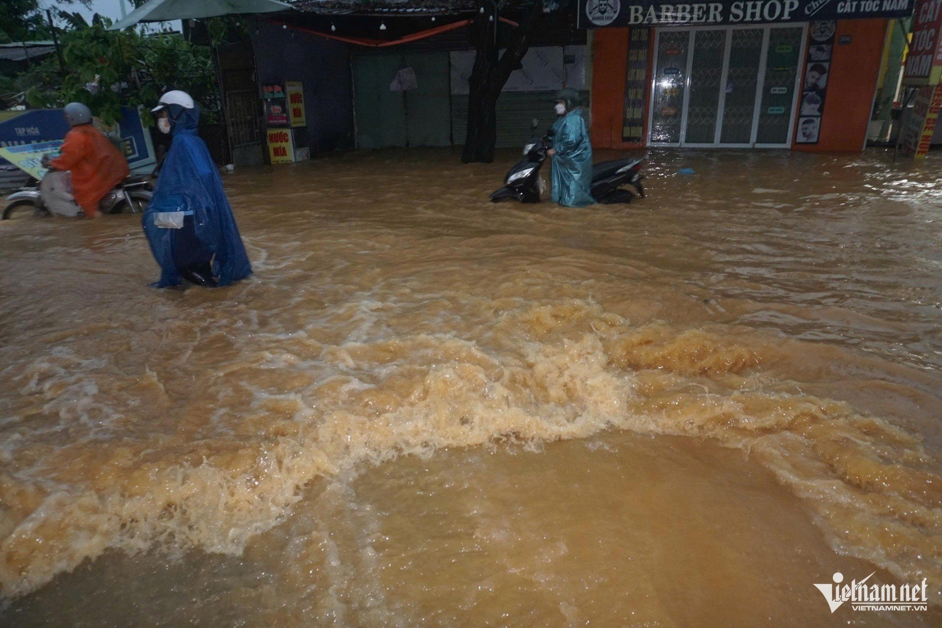 W-ngap da nang4.jpg