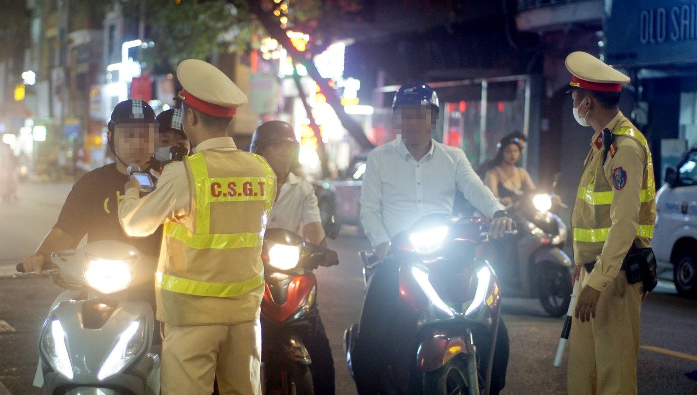 CSGT ban hành kế hoạch cao điểm kiểm tra, xử lý cuối năm: Tập trung vào lỗi bị phạt tới 40 triệu- Ảnh 2.
