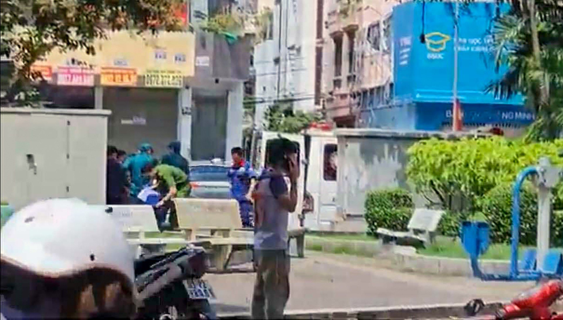 Hiện trường vụ phát hiện người đàn ông tử vong. Ảnh: MK .jpg
