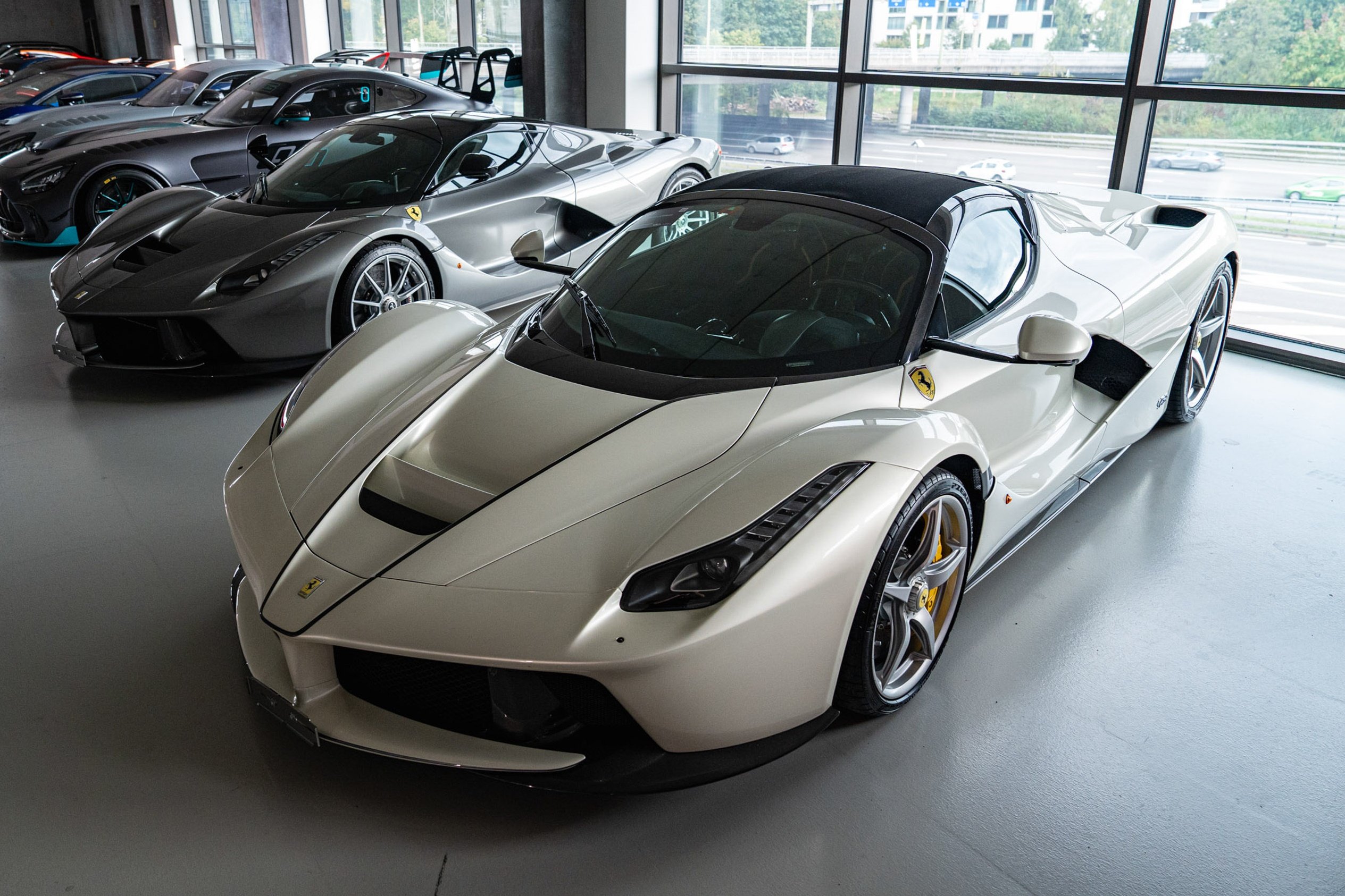 sieu xe, dau gia, sotheby, ferrari, lamborghini, bugatti, pagani anh 4