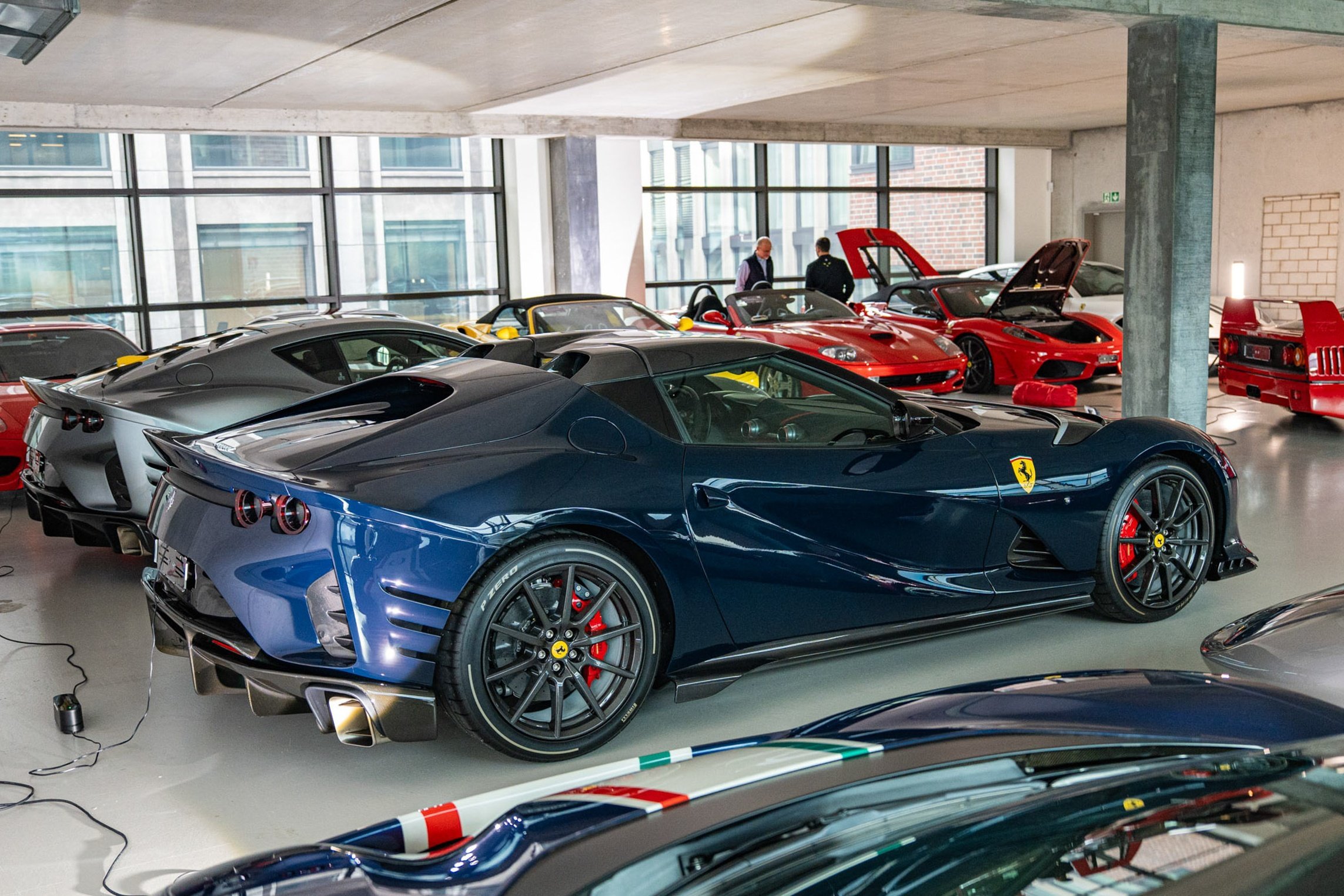 sieu xe, dau gia, sotheby, ferrari, lamborghini, bugatti, pagani anh 12