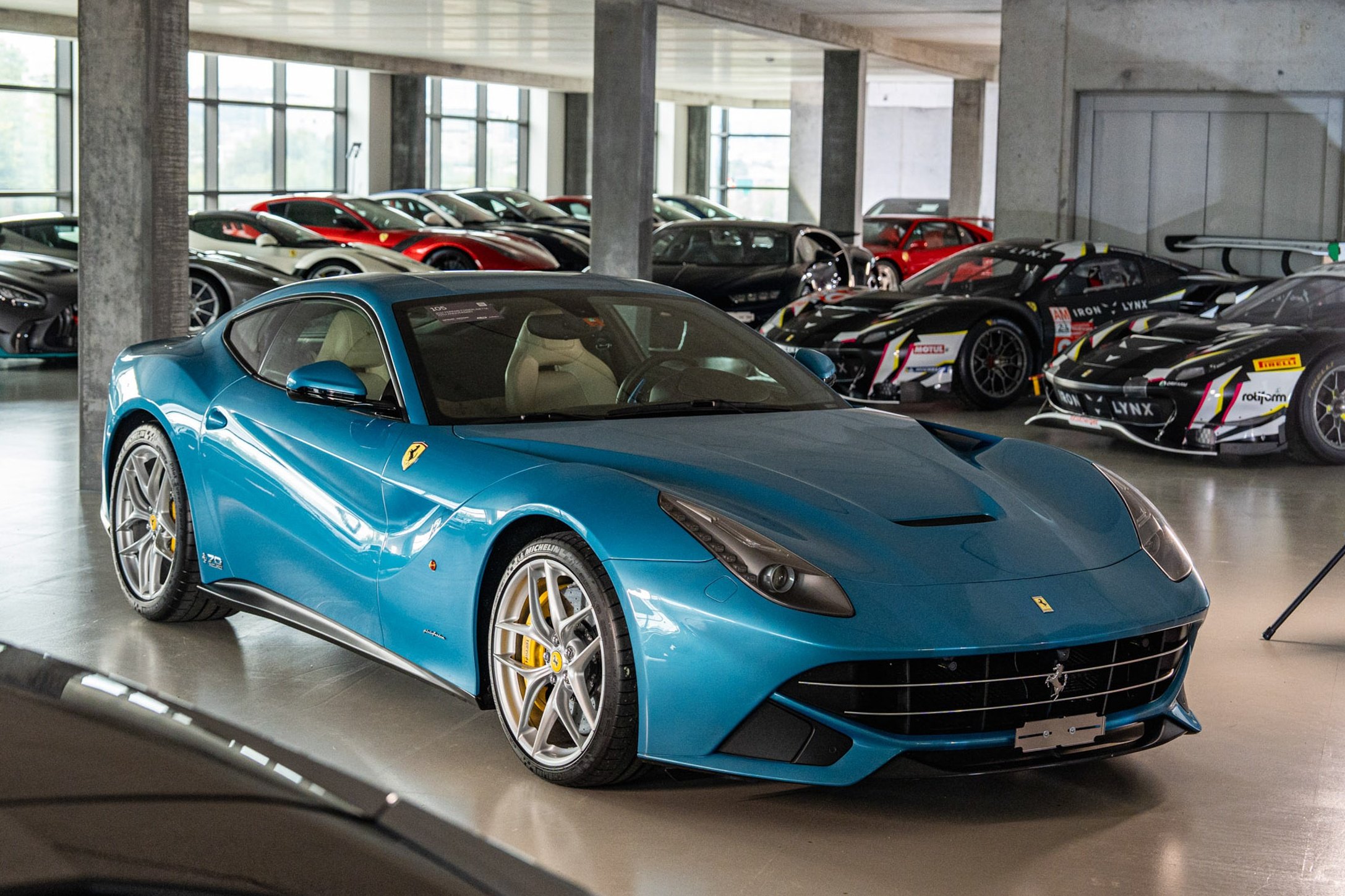 sieu xe, dau gia, sotheby, ferrari, lamborghini, bugatti, pagani anh 16