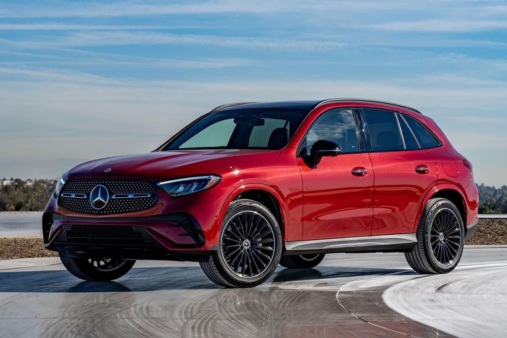 Mercedes Benz GLC Class 2025 .jpg