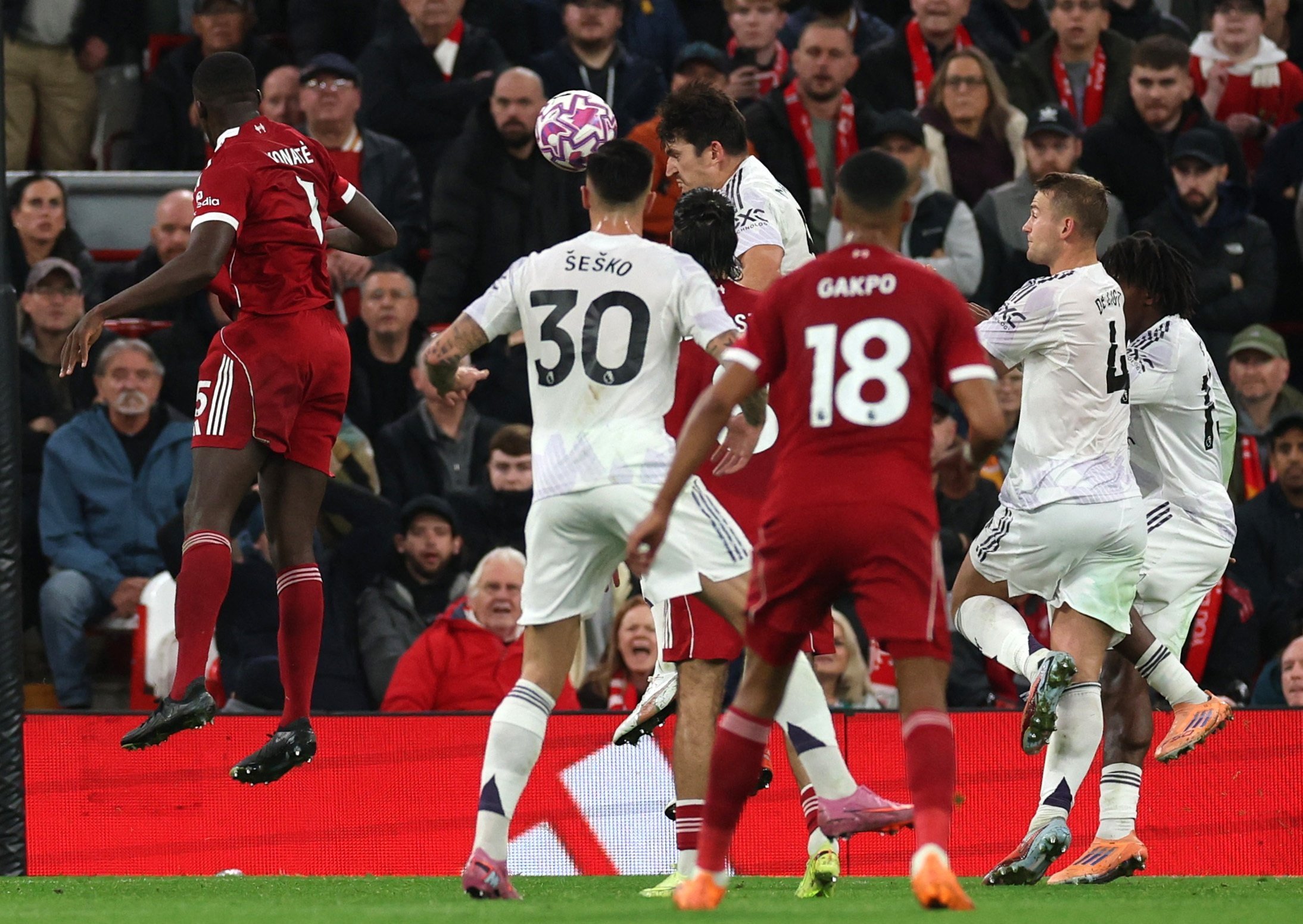 20-1760915641-mu-lan-dau-thang-liverpool-tai-anfield-sau-9-nam.jpg