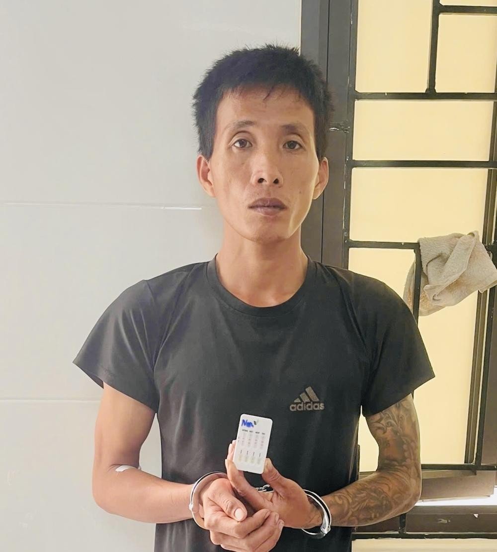 a Bắt giu.jpeg