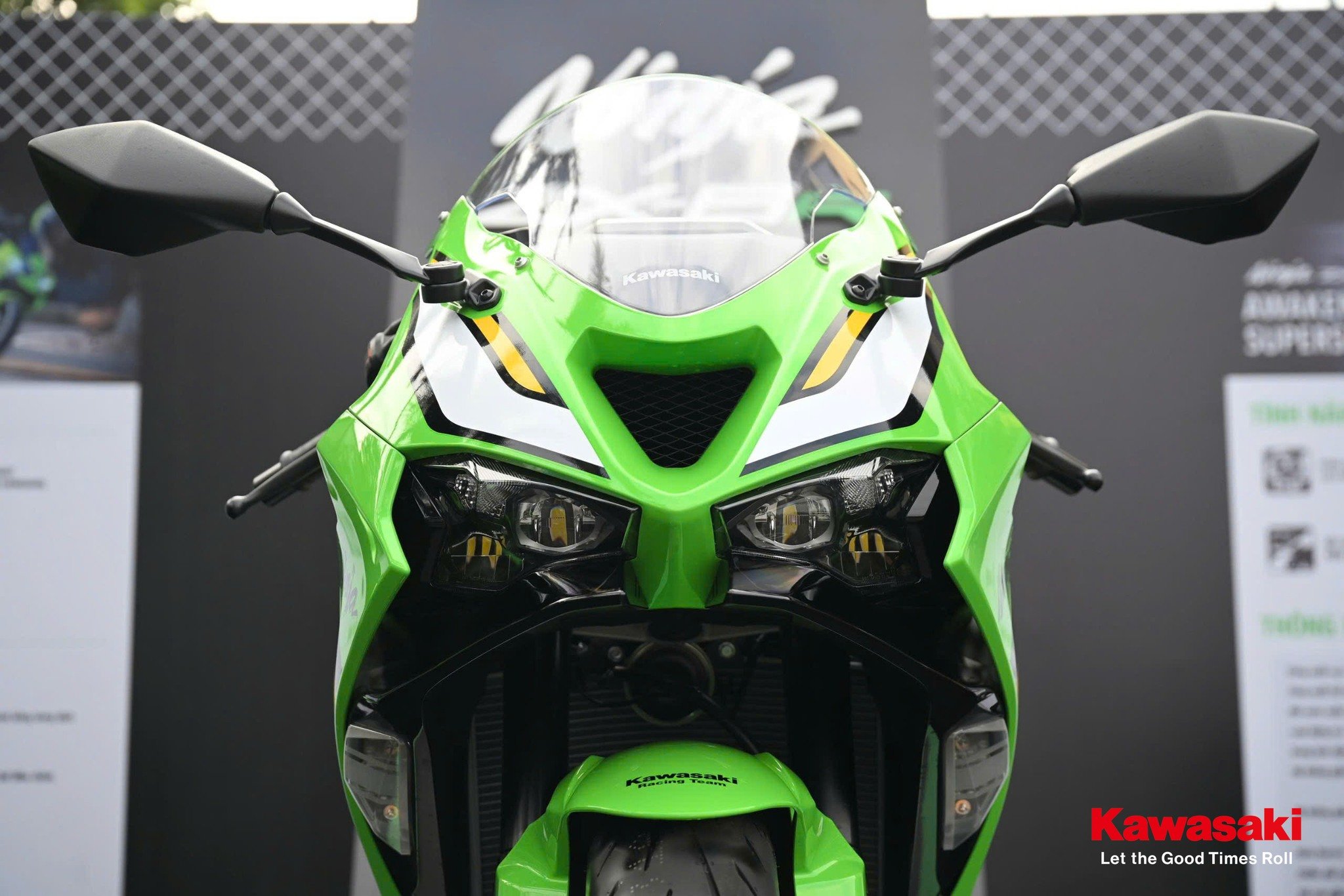 Vừa ra mắt Việt Nam xe Ninja Nhật trang bị 'tận răng', mạnh gấp rưỡi xe Honda, Yamaha: Giá bất ngờ?- Ảnh 1.