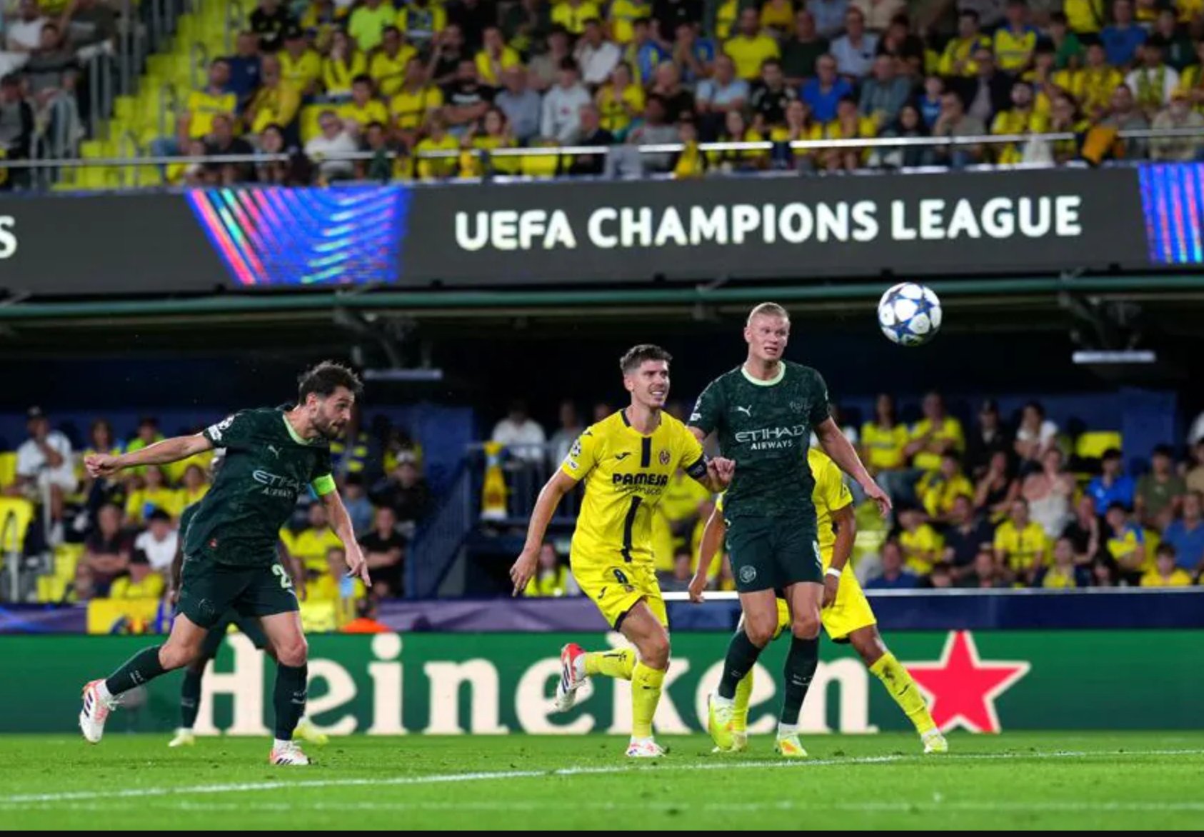 Haaland lập công, Man City xóa dớp sân khách ở Champions League - Ảnh 3.