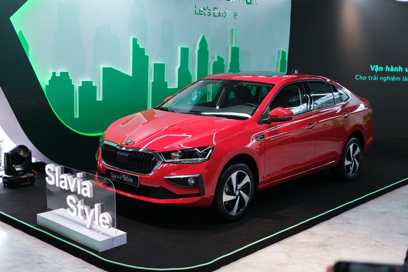 skoda-slavia.jpg