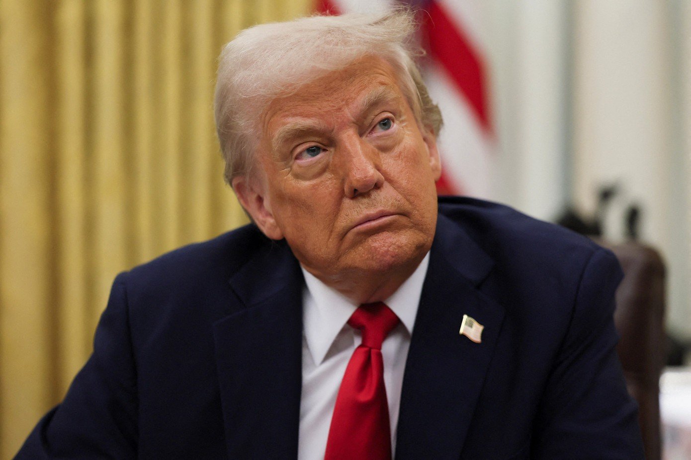 Bộ Tư pháp Mỹ nợ tiền Tổng thống Donald Trump?- Ảnh 1.