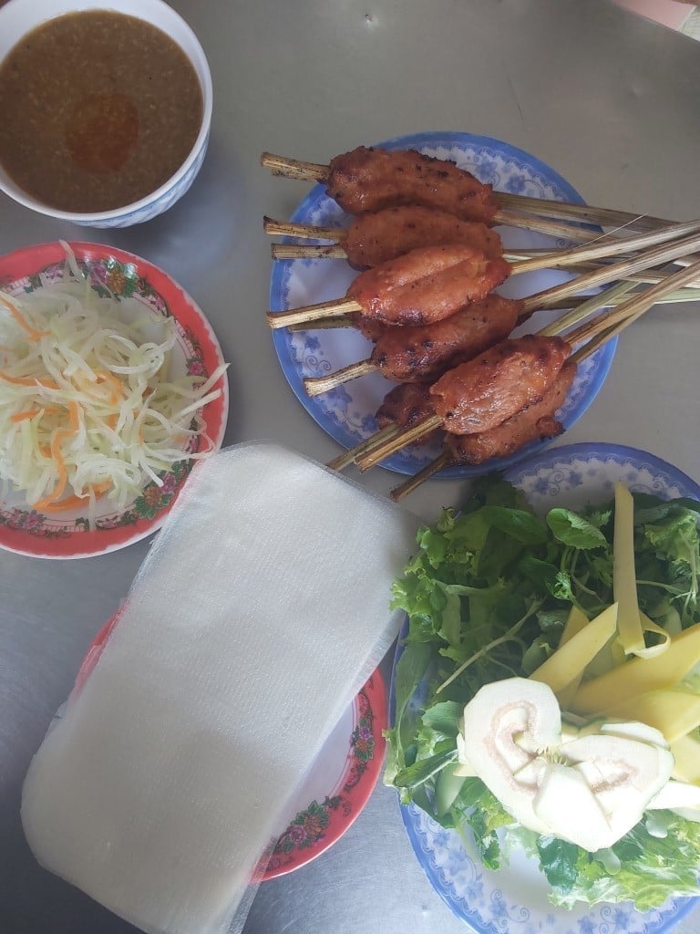 Khách Tây bình chọn 10 món ngon nhất của Việt Nam: Không có phở và bún bò Huế- Ảnh 4.