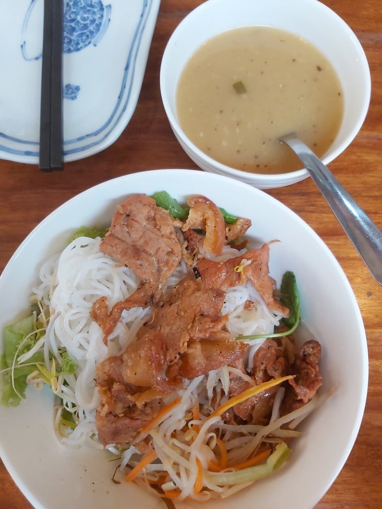 Khách Tây bình chọn 10 món ngon nhất của Việt Nam: Không có phở và bún bò Huế- Ảnh 7.