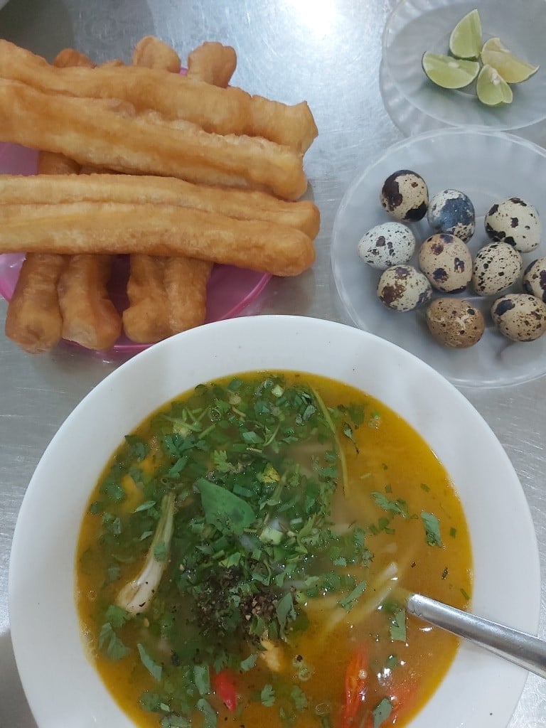Khách Tây bình chọn 10 món ngon nhất của Việt Nam: Không có phở và bún bò Huế- Ảnh 10.
