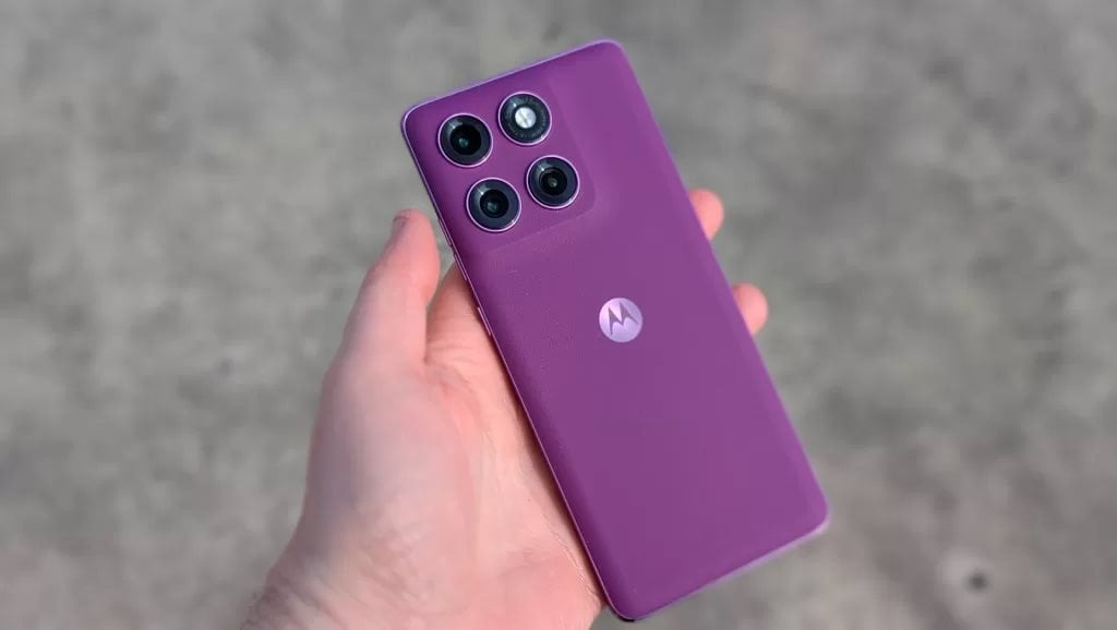 Huyền thoại Motorola tham vọng đua tranh với iPhone, Samsung ở Việt Nam: Liệu có quá 