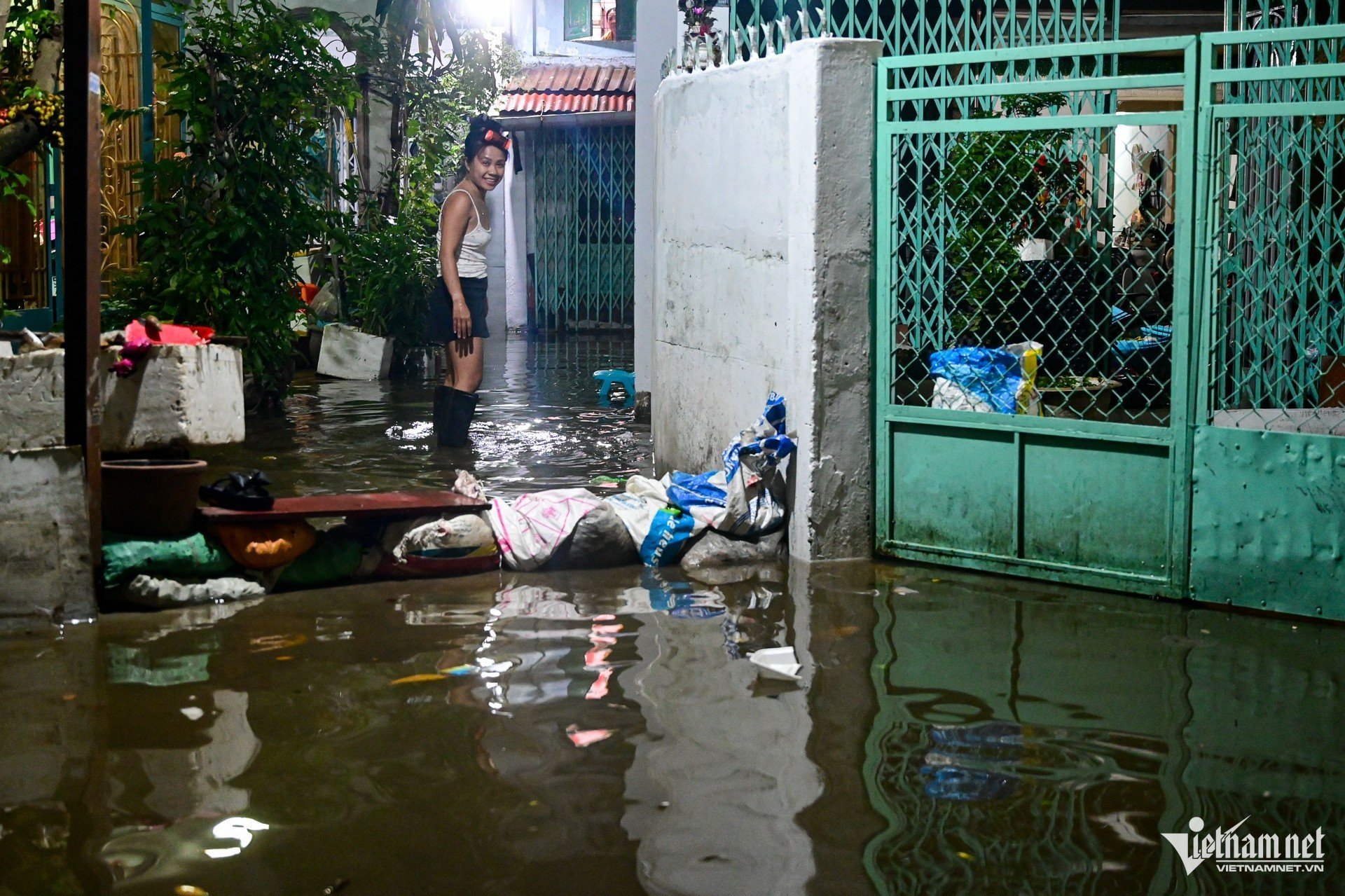 W-triều cường TPHCM nguyễn huế 38.jpg