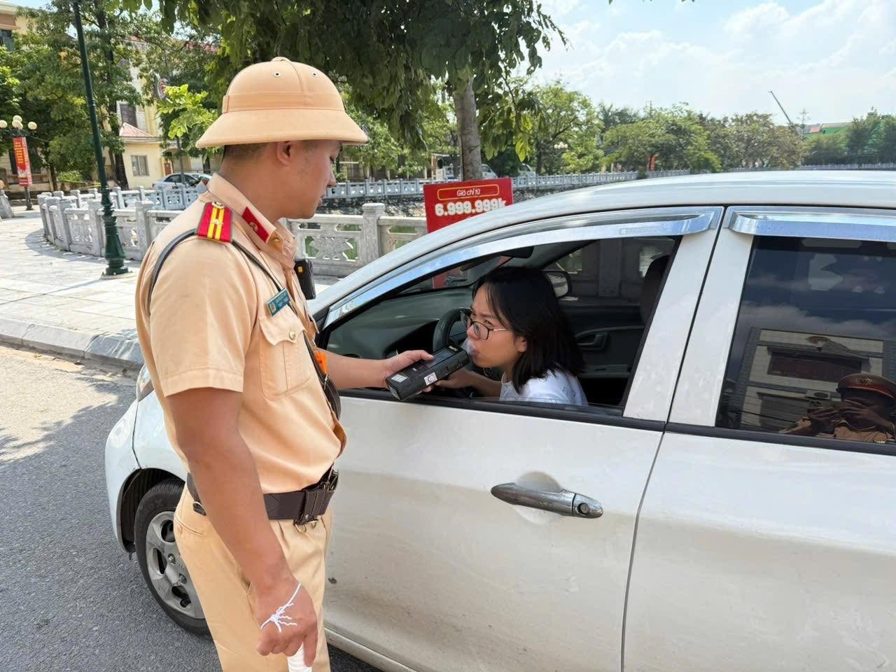 nong-do-con.jpg