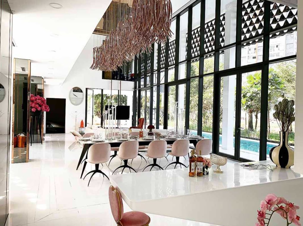 Cuộc sống hiện tại của người đẹp sở hữu biệt thự 50 tỷ, rộng 800m2 ở quận 9 sau biến cố vướng vòng lao lý- Ảnh 6.