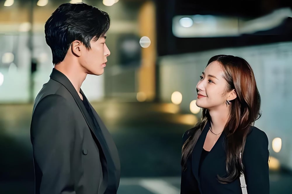 2 năm nay, chị dâu cũ thường xuyên xuất hiện trước mặt anh trai tôi khiến anh phải tự nhủ: “May mà ly hôn sớm, không thì giờ khổ cả đời”- Ảnh 1.