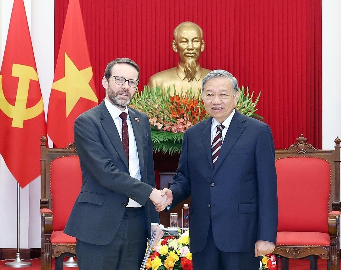 vna potal tong bi thu to lam tiep dai su anh 834596118 6 14 25.jpg