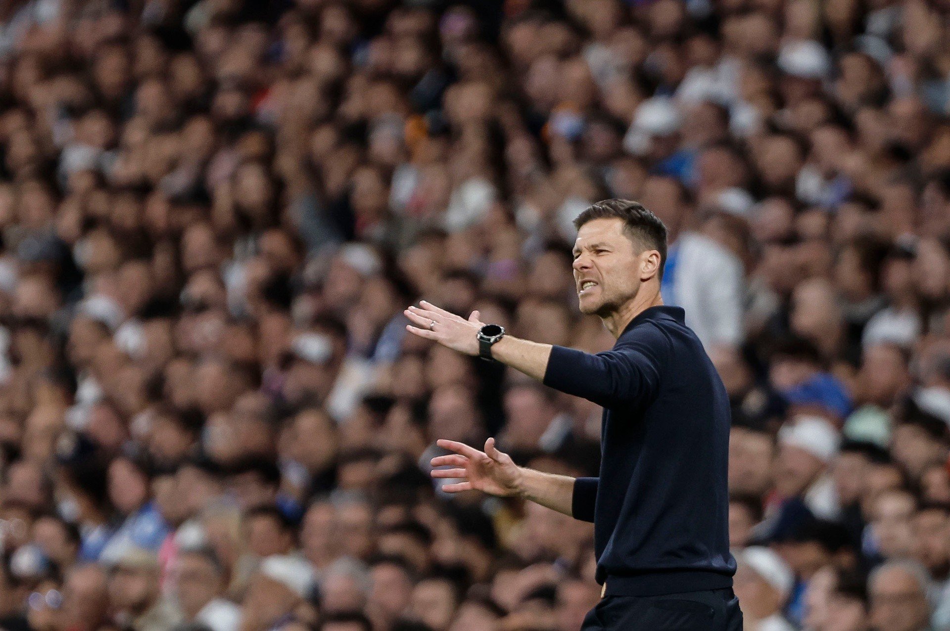 Xabi Alonso Real Madrid Barca.jpg