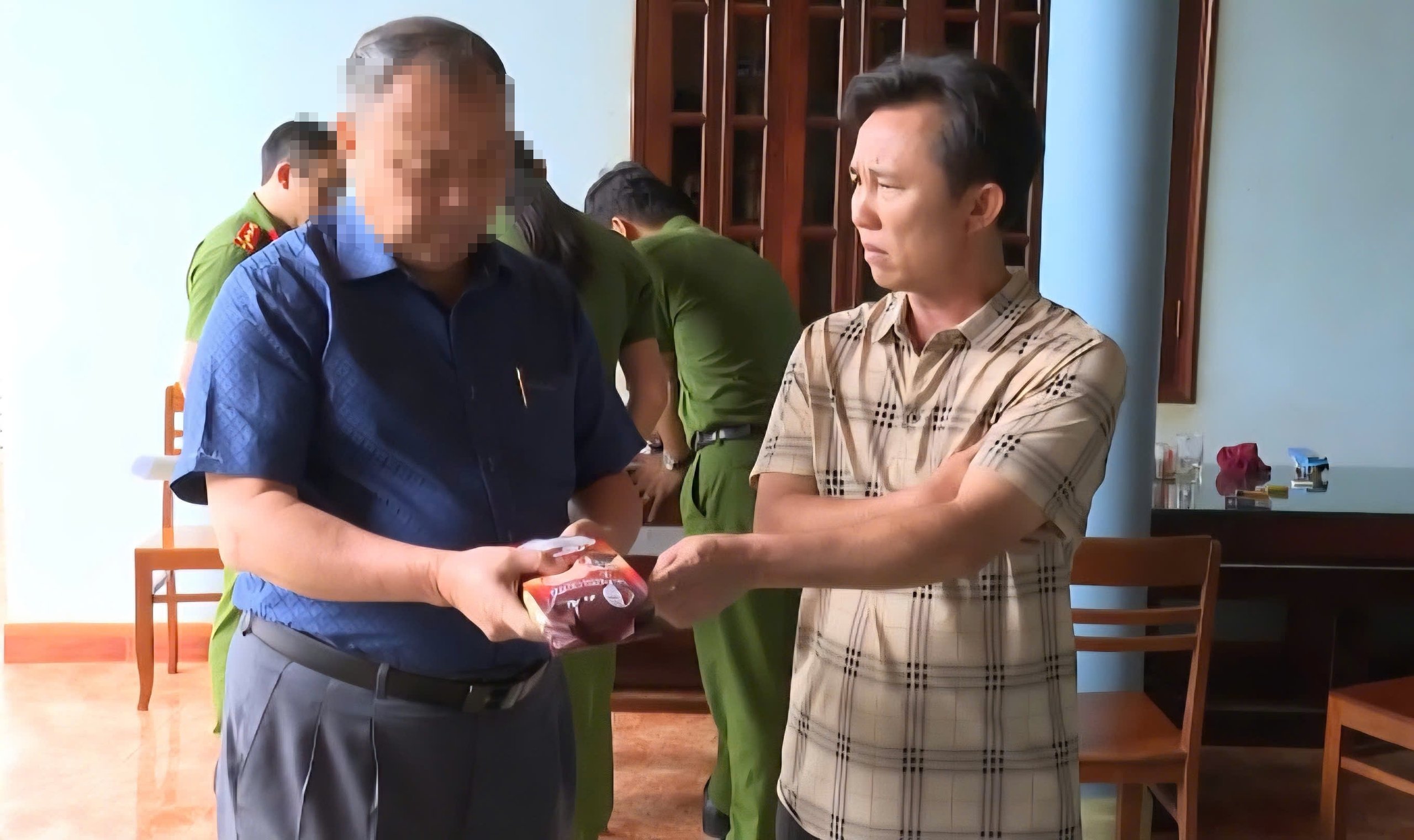 Vụ sản suất cà phê giả: Bắt giám đốc Công ty Nguyên Phát Gia Lai - Ảnh 1.