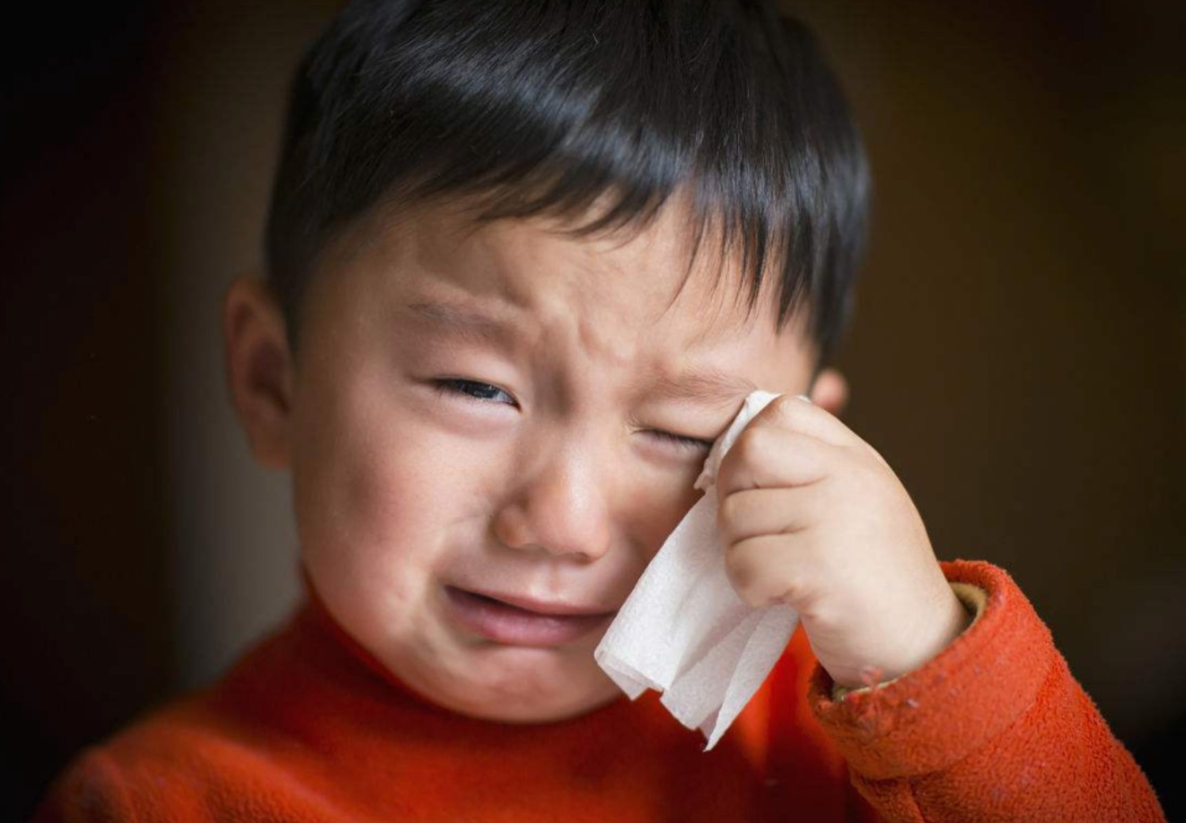 Nghe chuyện nhà chị đồng nghiệp mà tôi sốc: Nếu là con trai chị, tôi sẽ không bao giờ kể điều gì với mẹ nữa!- Ảnh 1.