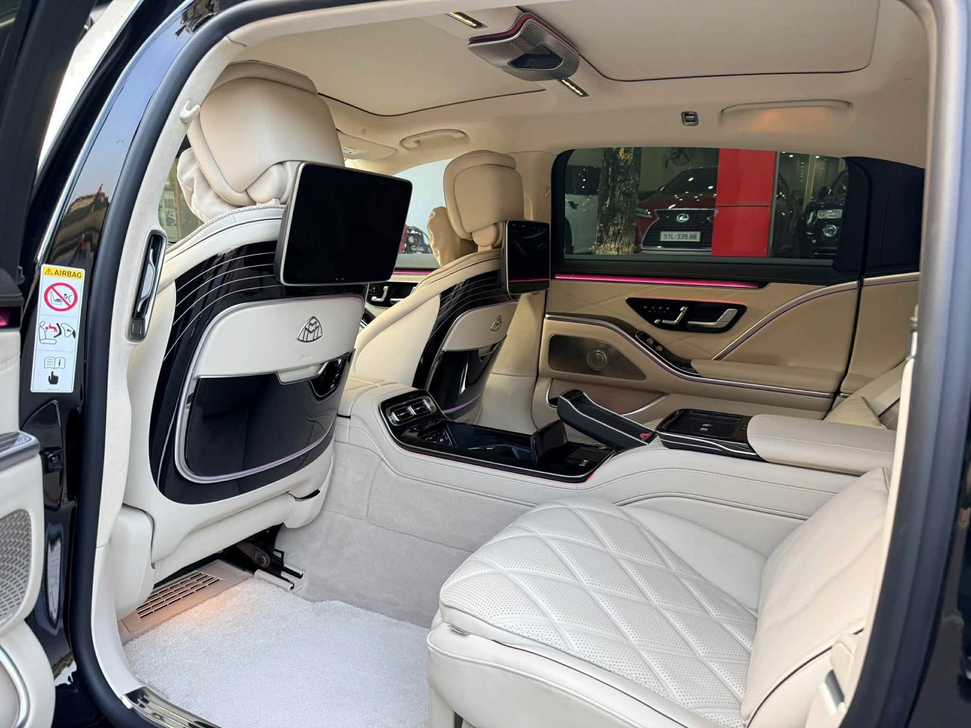 Mercedes-Maybach S 580 rao bán 11 tỷ đồng: Rẻ hơn lúc mới về 6 tỷ đồng, sản xuất năm 2022 nhưng chưa qua sử dụng- Ảnh 10.