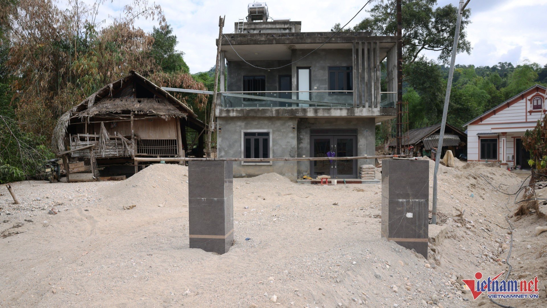 W-lang chut 10.jpg
