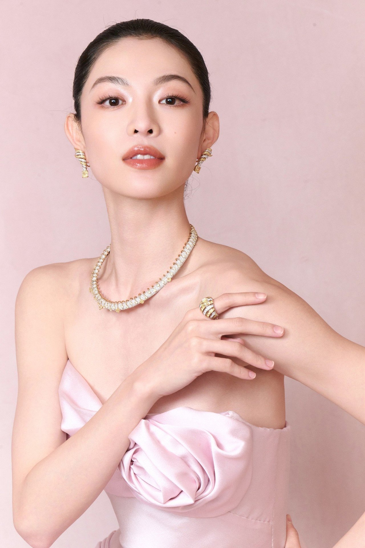 chung-so-hy21.jpg
