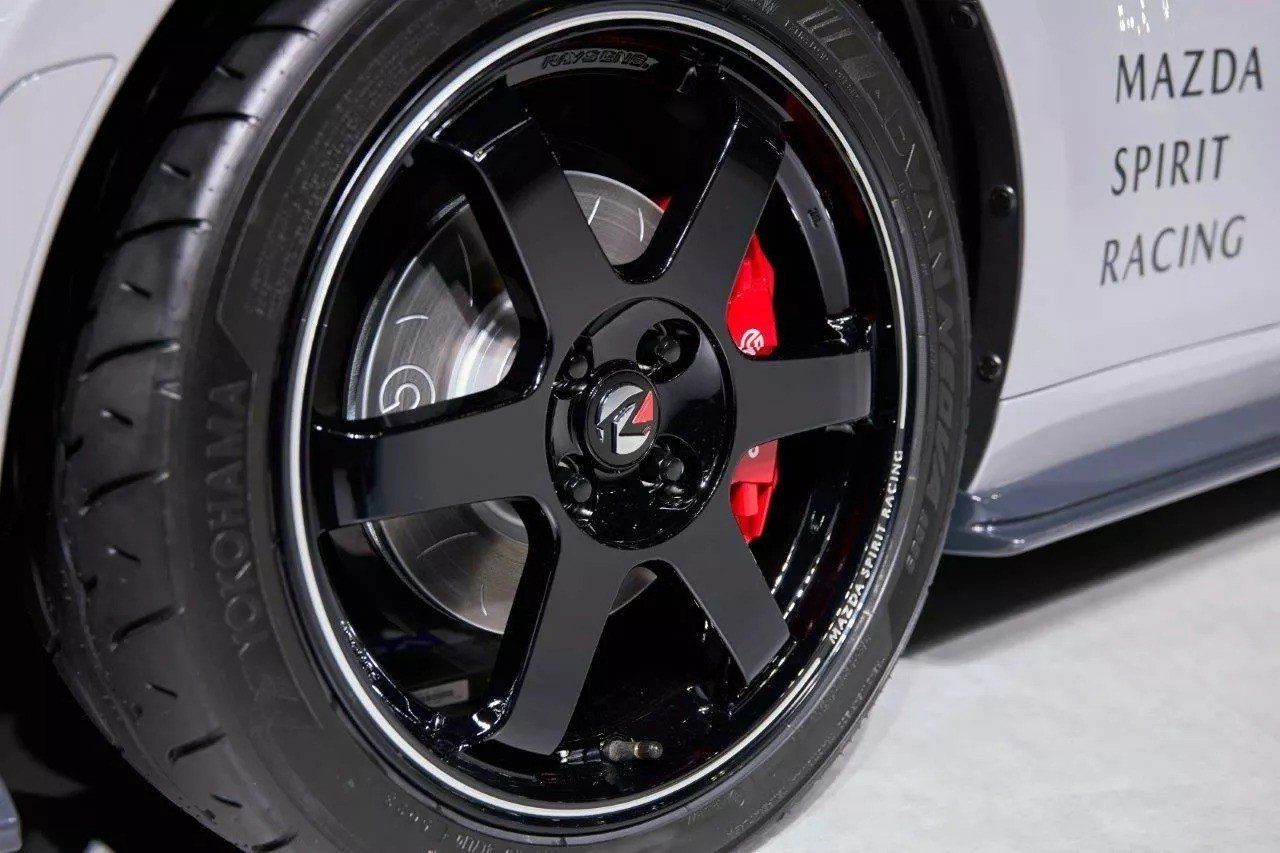 mazda-spirit-racing-mx-5-3.jpg