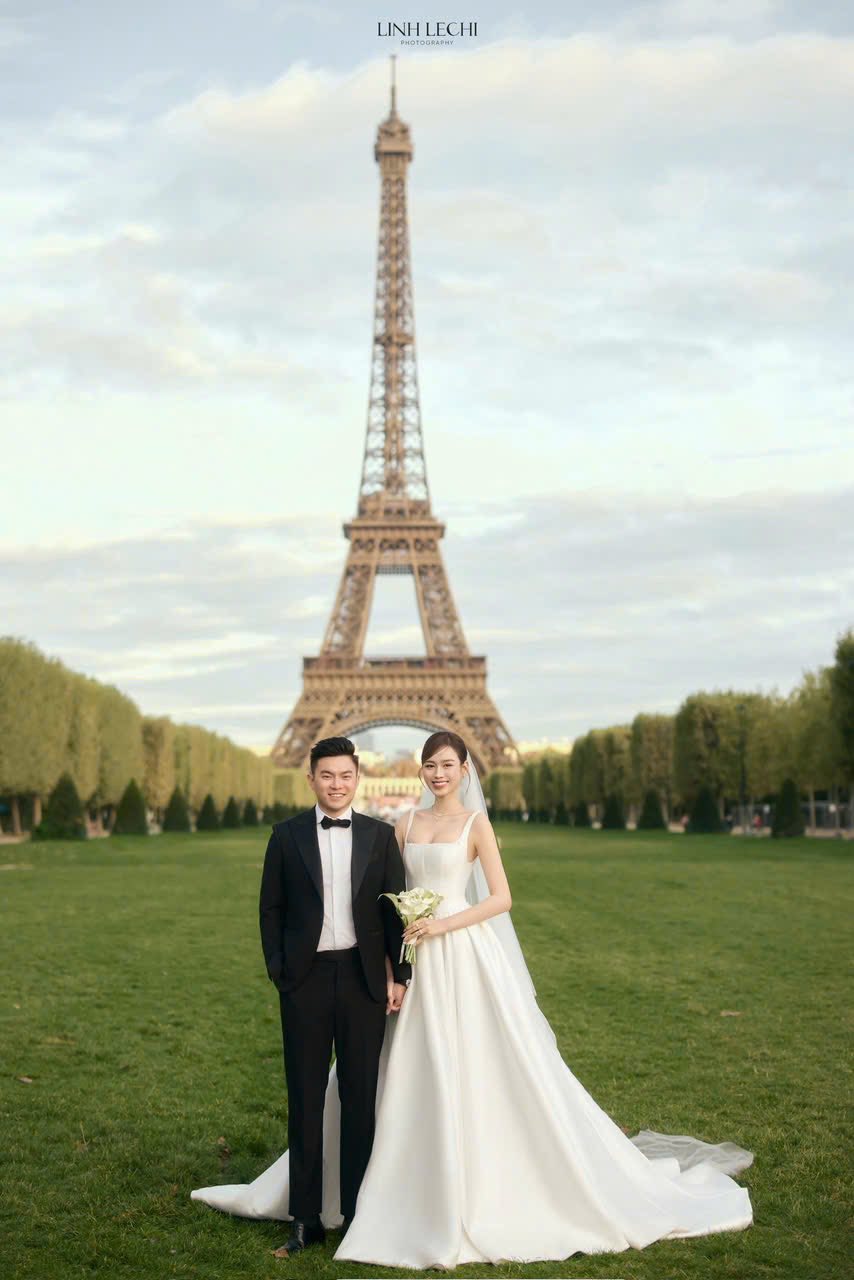 Trọn ảnh cưới ở Châu Âu của Đỗ Hà: Thiếu gia Viết Vương lại thế nữa rồi!- Ảnh 2.