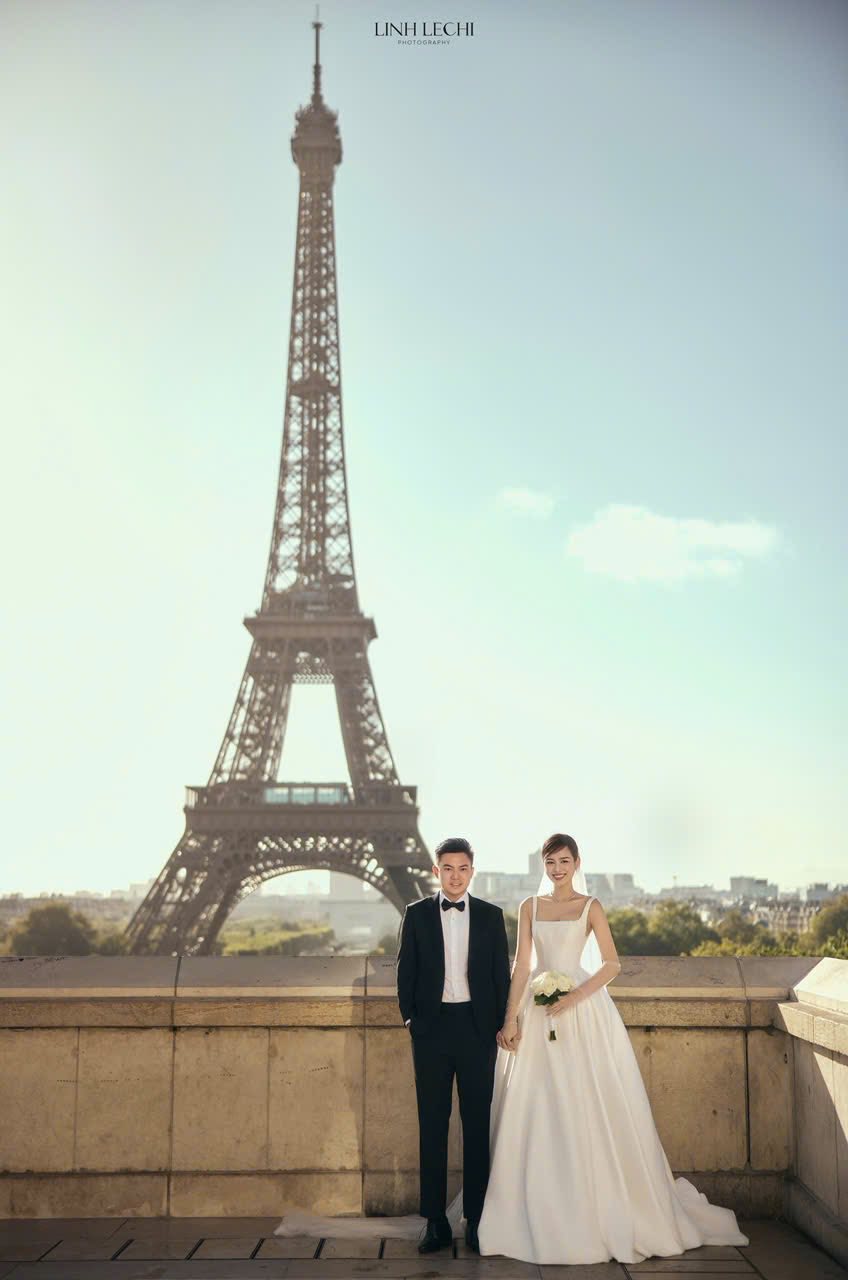 Trọn ảnh cưới ở Châu Âu của Đỗ Hà: Thiếu gia Viết Vương lại thế nữa rồi!- Ảnh 3.