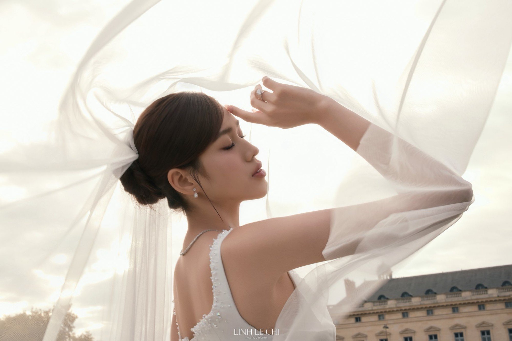 Trọn ảnh cưới ở Châu Âu của Đỗ Hà: Thiếu gia Viết Vương lại thế nữa rồi!- Ảnh 9.