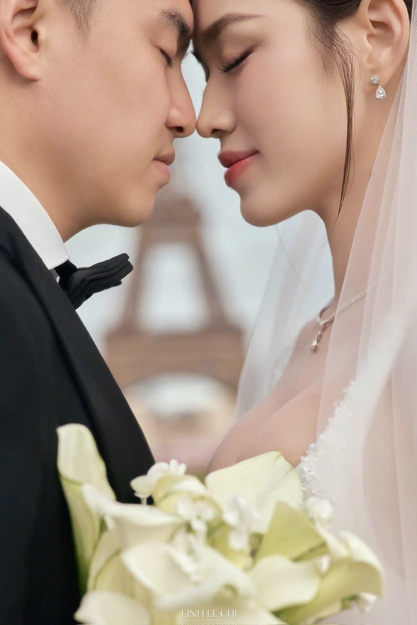 Trọn ảnh cưới ở Châu Âu của Đỗ Hà: Thiếu gia Viết Vương lại thế nữa rồi!- Ảnh 13.