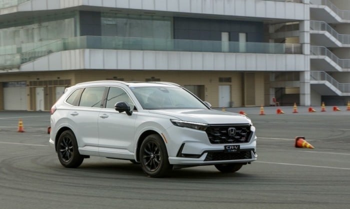 Giá lăn bánh Honda CR-V ‘rẻ khó cưỡng’ ở thời điểm cuối tháng 10/2025, đe dọa ‘soán ngôi’ Mazda CX-5 ảnh 1