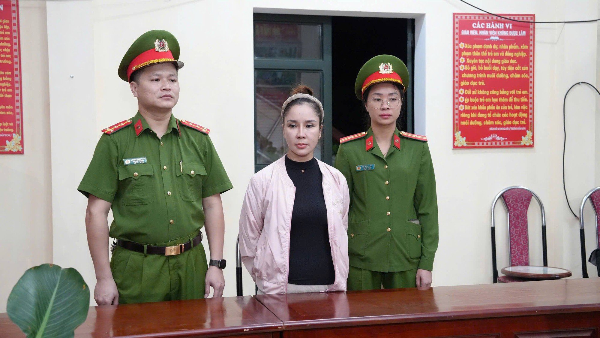 Khởi tố, bắt tạm giam nữ Hiệu trưởng và kế toán- Ảnh 1.